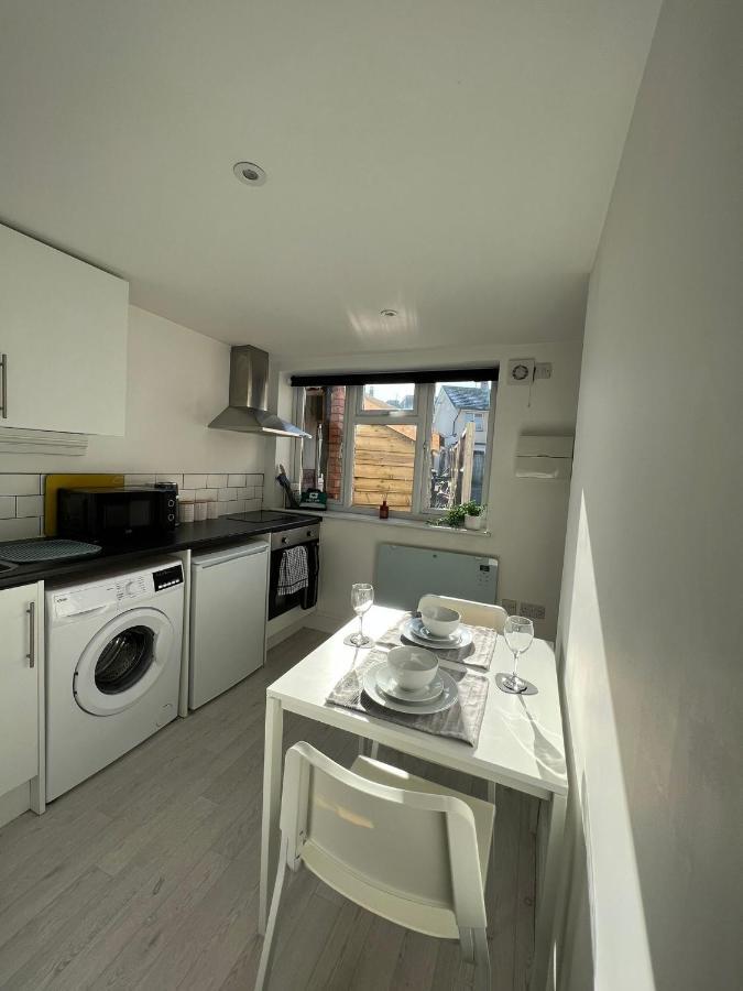 Host & Stay - Eign Street Apartments เฮริฟอร์ด ภายนอก รูปภาพ