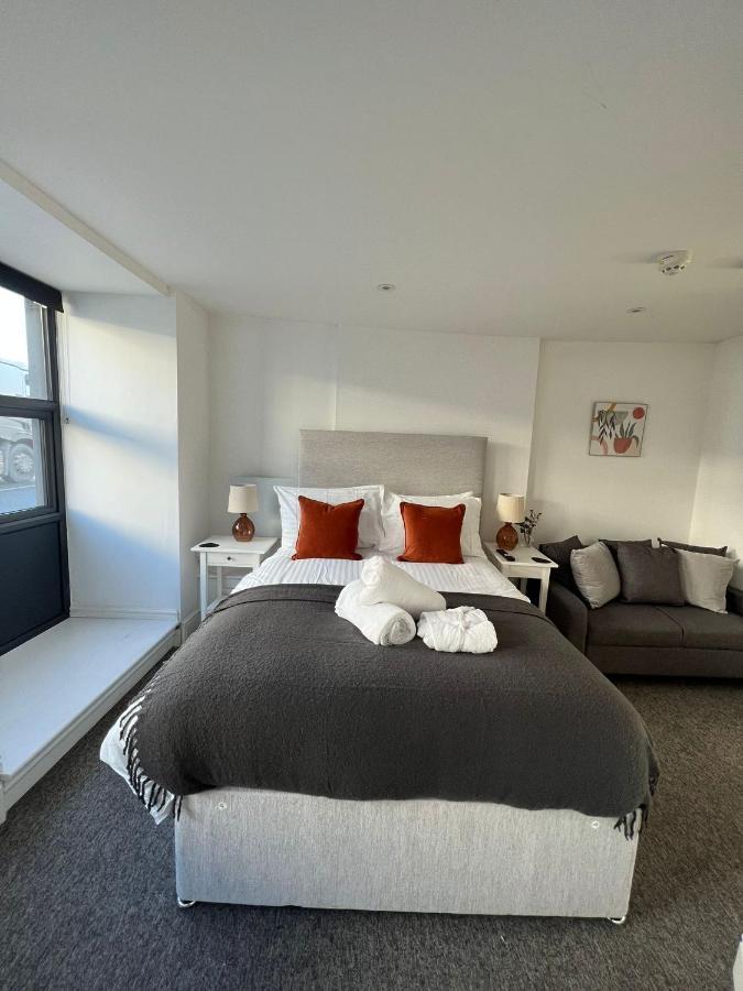 Host & Stay - Eign Street Apartments เฮริฟอร์ด ภายนอก รูปภาพ